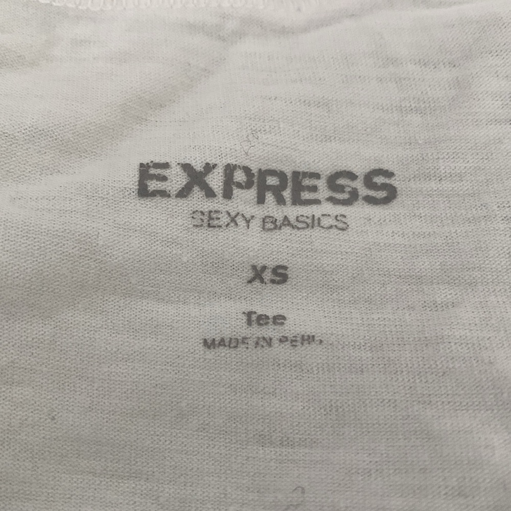 Express Basic V Neck Tee - Picture 3 of 3